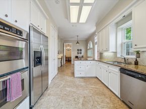 2403 Potomac Drive, Houston TX 77057