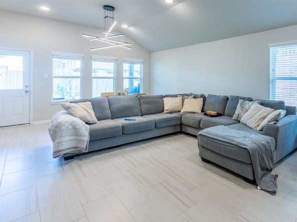 1807 Cypress Canyon Trail, Conroe TX 77301