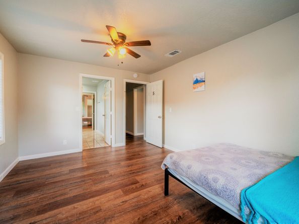 428 Gans Street, Houston TX 77029