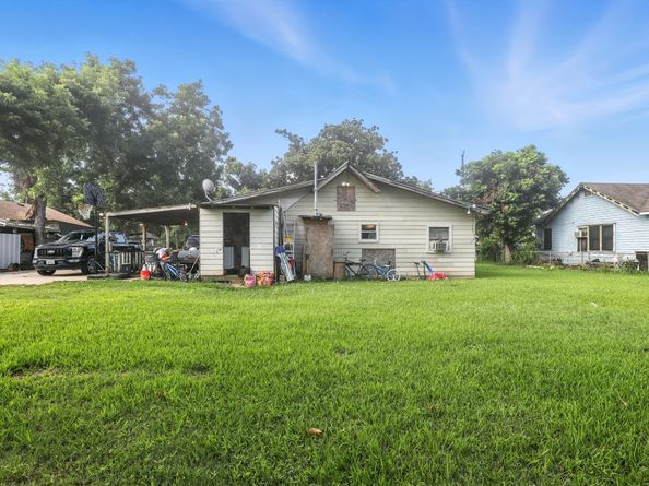 7007 Gonzales Street, Houston TX 77020