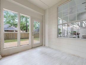 55 Terraglen Dr, Spring TX 77382