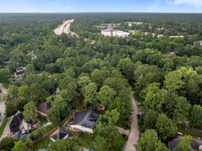 55 Terraglen Dr, Spring TX 77382