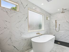 4543 Warm Springs Road, Houston TX 77035