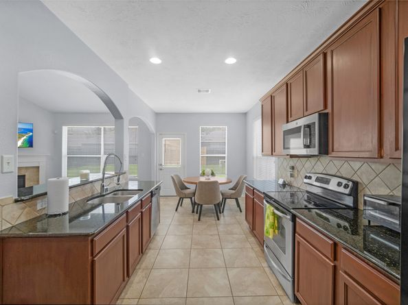 21822 Winsome Rose Court, Cypress TX 77433