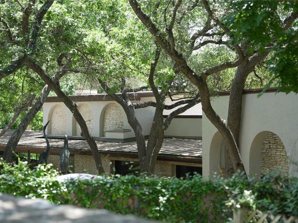 7044 Comanche Trail, Austin TX 78732