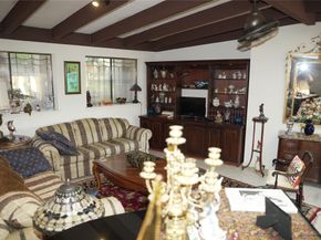 7044 Comanche Trail, Austin TX 78732