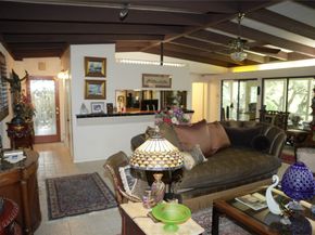 7044 Comanche Trail, Austin TX 78732