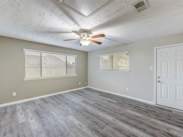 17043 Coachmaker Drive, Friendswood TX 77546