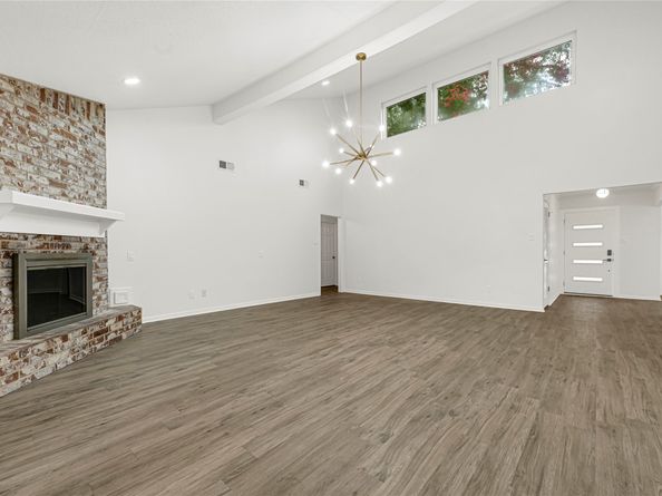 3211 Lost Hollow Drive, Houston TX 77339