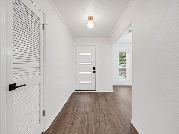3211 Lost Hollow Drive, Houston TX 77339