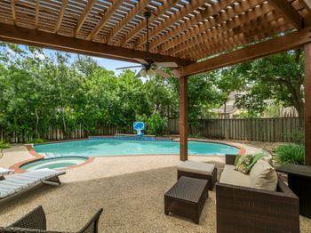 23 Sparklewood Place