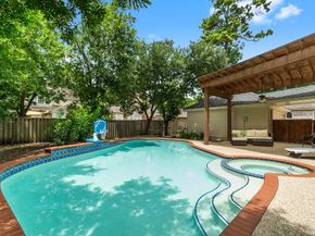 23 Sparklewood Place, The Woodlands TX 77381