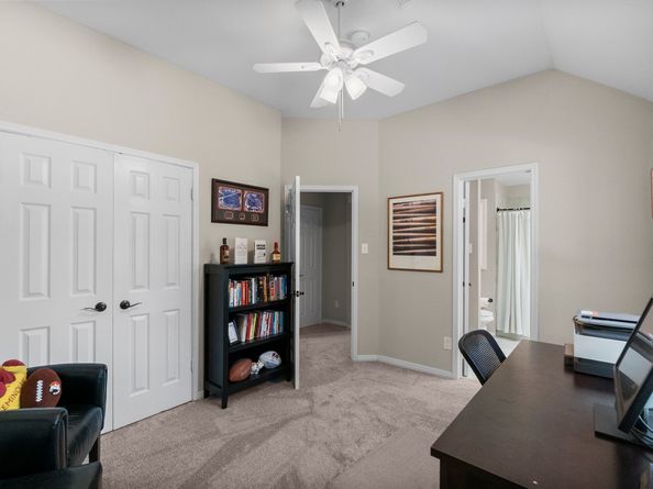 23 Sparklewood Place, The Woodlands TX 77381