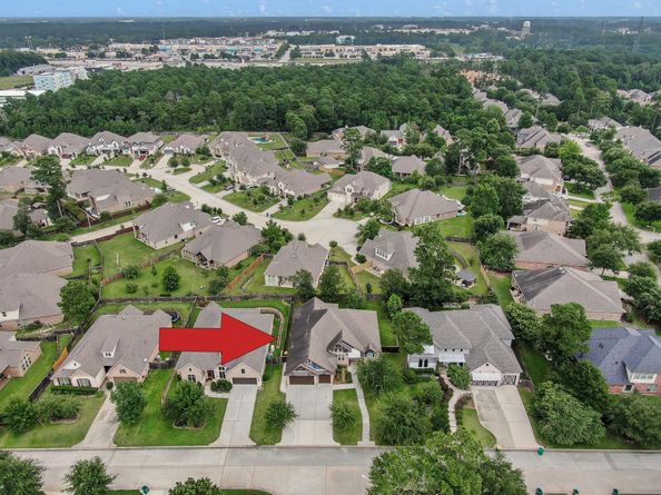 2501 Belton Shores Drive, Conroe TX 77304