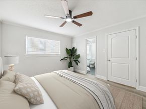 5542 Holly Street 205, Houston TX 77081