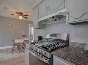 5822 Shurmard Drive, Houston TX 77092