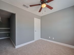 5822 Shurmard Drive, Houston TX 77092