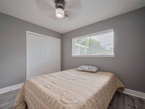 5822 Shurmard Drive, Houston TX 77092
