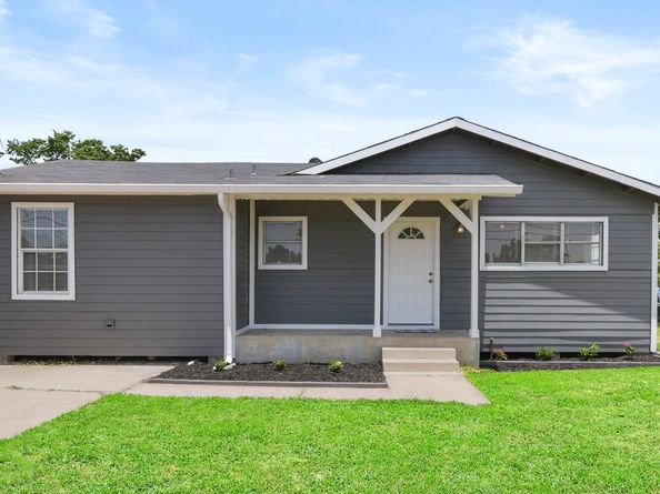 3221 Hage Street, Houston TX 77093