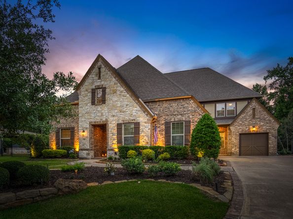 55 Freesia Court, Tomball TX 77375
