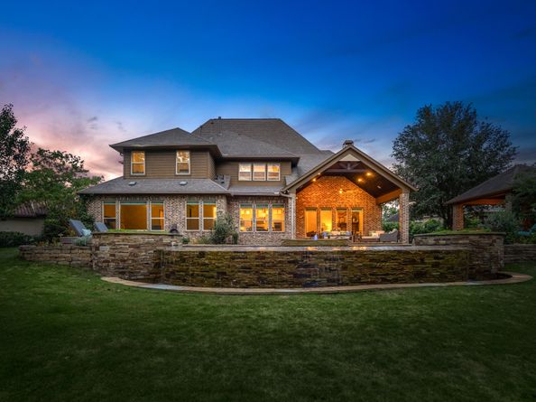 55 Freesia Court, Tomball TX 77375