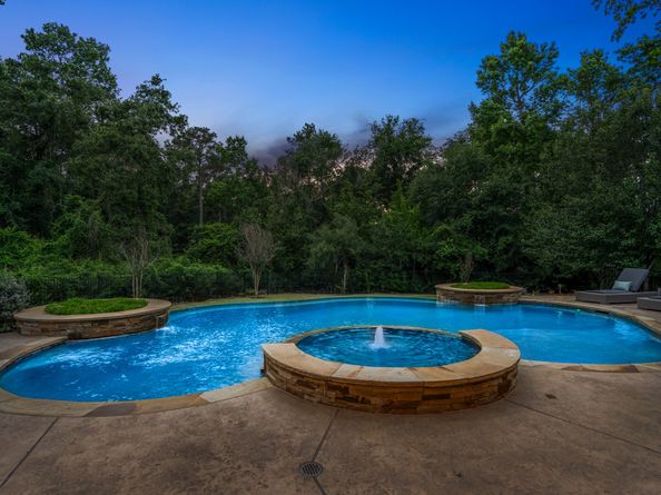 55 Freesia Court, Tomball TX 77375