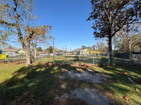 7206 Helmers Street A, Houston TX 77022