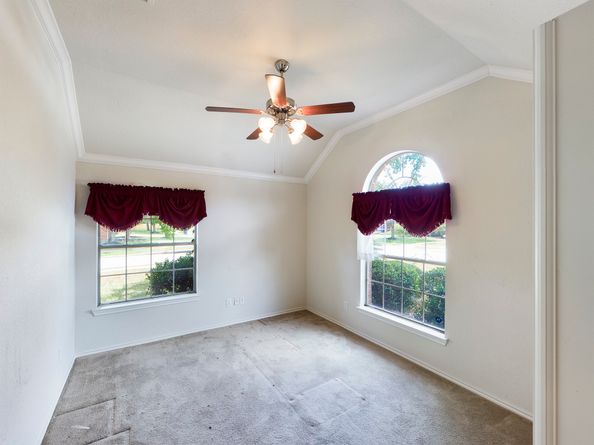 2306 Caroline Park Ln, Spring TX 77386