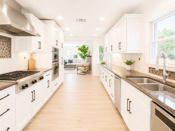 501 Aliso Ave., Newport Beach CA 92663