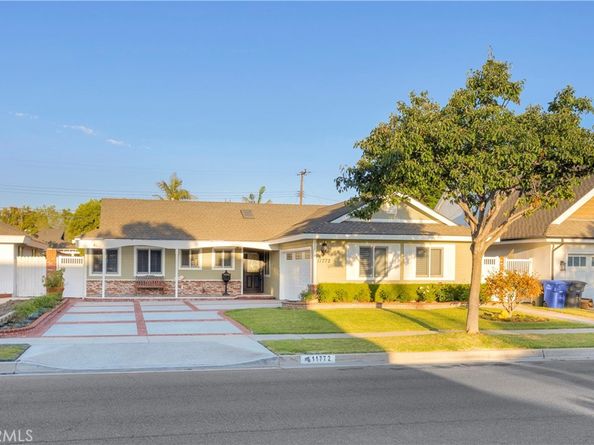 11772 Pine Street, Los Alamitos CA 90720