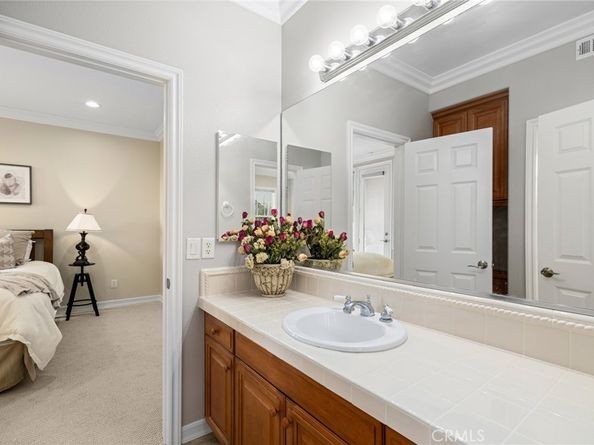 2 Tarascon, Newport Coast CA 92657