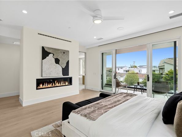 516 Larkspur Avenue, Corona Del Mar CA 92625