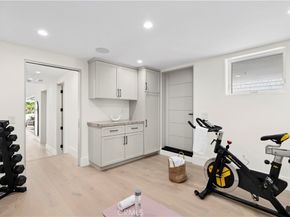 516 Larkspur Avenue, Corona Del Mar CA 92625