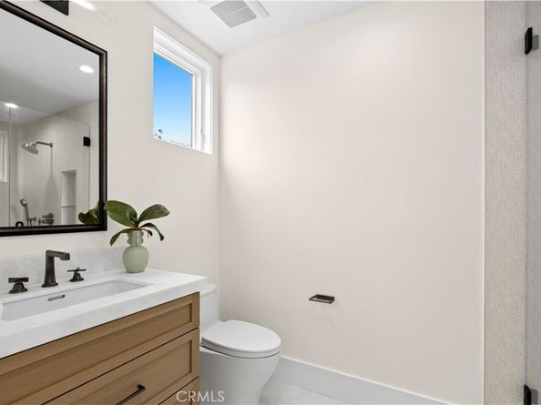 516 Larkspur Avenue, Corona Del Mar CA 92625