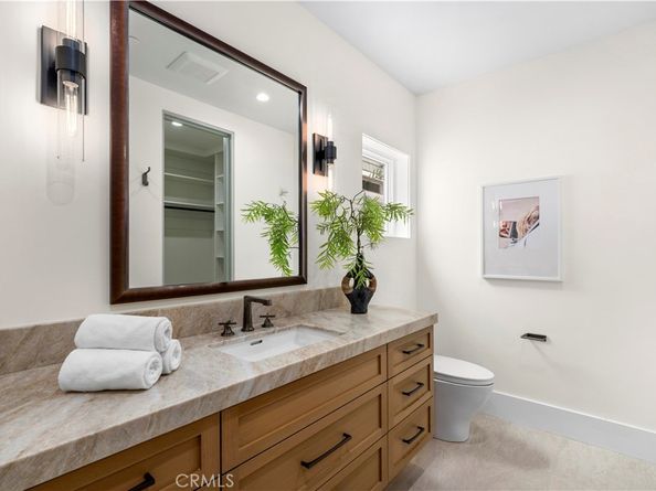 516 Larkspur Avenue, Corona Del Mar CA 92625