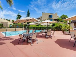 2201 Plaza de las Flores, Carlsbad CA 92009