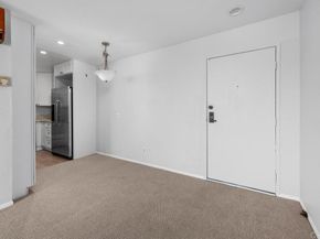 6350 Genesee Avenue 320, San Diego CA 92122