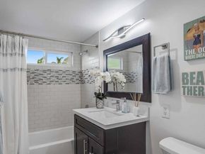 2203 Cameo Road, Carlsbad CA 92008