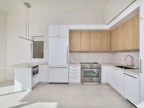 3903 Haines, San Diego CA 92109