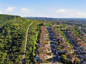 14493 Corte Lampara, San Diego CA 92129