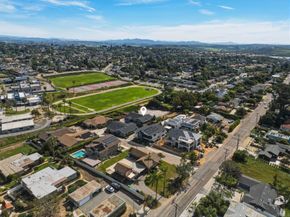 3780 82 Highland Dr., Carlsbad CA 92008