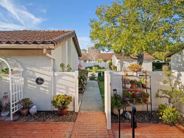 363 Orwell, Encinitas CA 92024