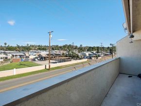 12027 Royal Road 1, El Cajon CA 92021