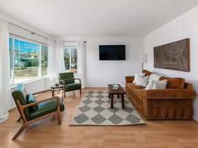 201 4th Street A/B, Encinitas CA 92024