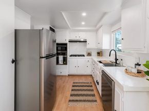 201 4th Street A/B, Encinitas CA 92024