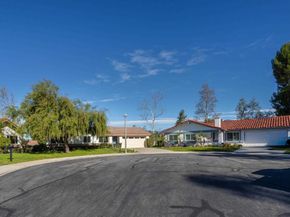 23652 Via Pellicer, Mission Viejo CA 92692