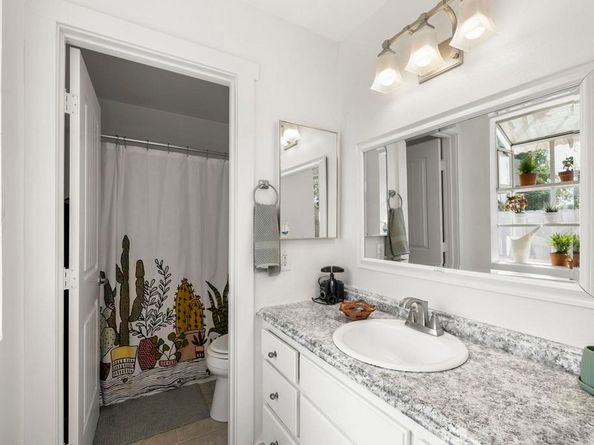 3897 Magnolia Road, Oceanside CA 92058