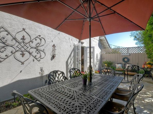 2814 Sombrosa St., Carlsbad CA 92009