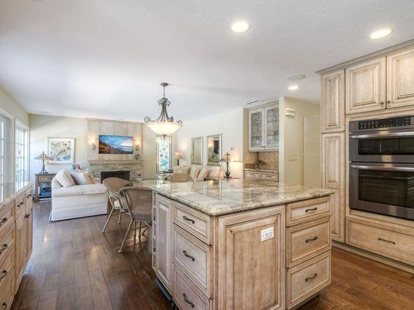 2814 Sombrosa St., Carlsbad CA 92009