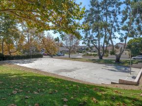 2814 Sombrosa St., Carlsbad CA 92009